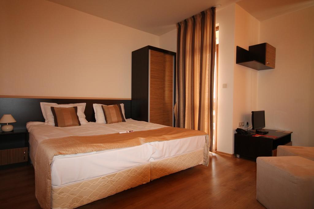 Green Wood Hotel & Spa Bansko Bilik gambar