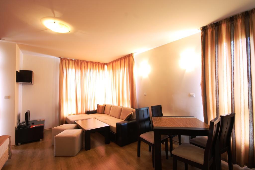 Green Wood Hotel & Spa Bansko Bilik gambar